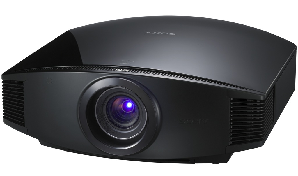 Sony announces its first 3D projector for home environments