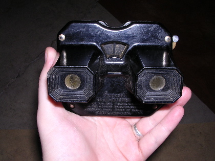 El Viewmaster a mediados del siglo pasado fue empleado por el ejército americano