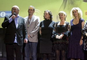 El jurado de largos en Huelva: Manuel Pérez Estremera, Esteban Mestasti, Clara Sánchez, Mireia Ros y Sonia Almarcha