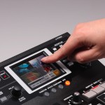 Roland V-4EX: klaar voor web-streaming in een unit Roland V-4EX: listo para hacer web-streaming en una sola unidad