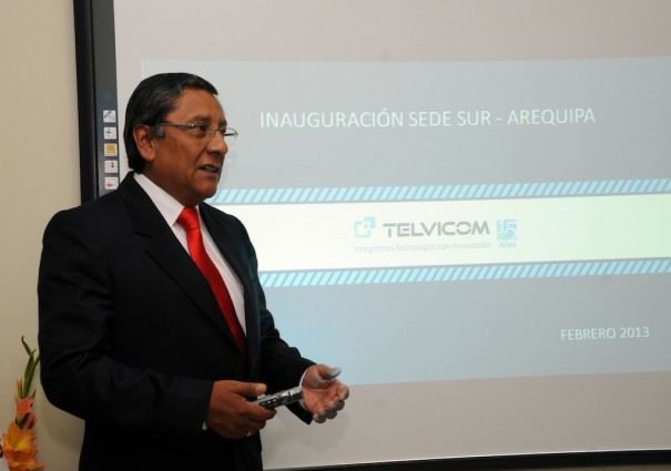 Julio Villar, gerente general de Telvicom