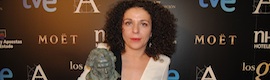 Sandra Hermida viene premiata con un Goya per il suo lavoro come regista nella produzione di 'L'Impossibile'