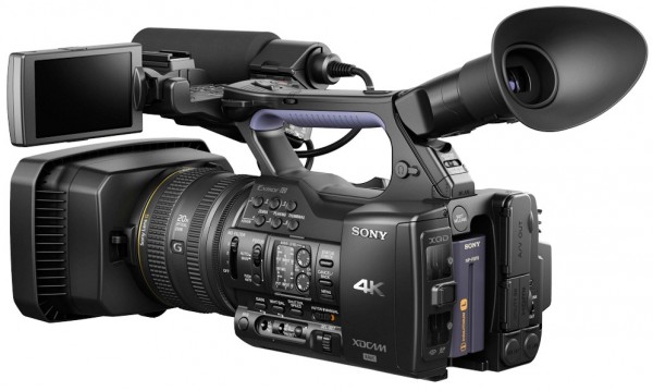 Sony el camcorder compacto profesional a 4K