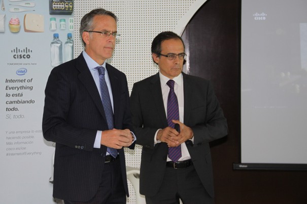Jorge Lang, director de Innovación y Soluciones de Intel para Sur de Europa y José Manuel Petisco, director general de Cisco España, en la presentación de Cisco Connect 2014