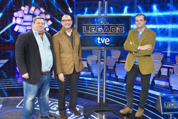 Juan Baena, Paco Díaz Ujados y Ramón García, en 'El legado' (TVE)