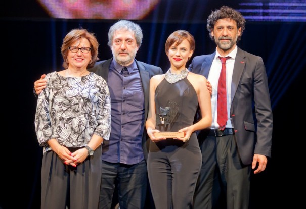 Premio Twitter FesTVal para 'El Ministerio del Tiempo' (Foto: @FesTVal)