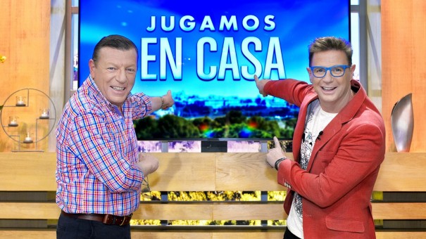 Jugamos en casa