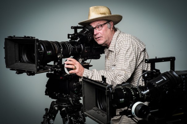 El director de foto, John Sharaf, con la Panasonic Varicam 35 4K