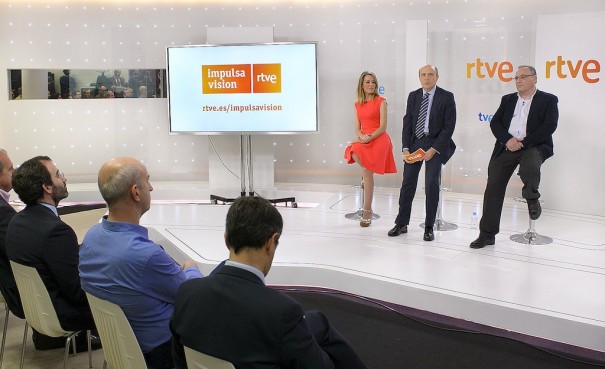 Ana Belén Roy, Enrique Alejo y Esteban Mayoral en la presentación de 'Impulsa Visión RTVE'