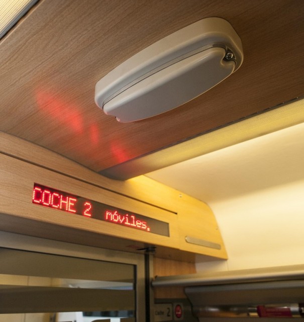 WiFi en AVE (Foto: RENFE / Patier)