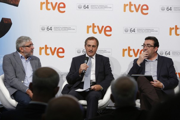 F. López-Puig, E. Jareño y J. Hidalgo en la presentación del Balance de RTVE en el Festival de San Sebastián