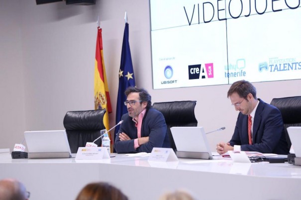 Ignacio Péreez Dolset en la presentación del Libro Blanco Videojuegos