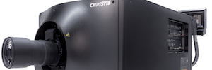 Christie desvela en CinemaCon su nuevo proyector láser RGB todo-en-uno CP4325-RGB