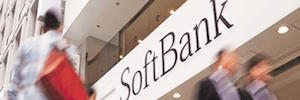 SoftBank invertirá 1.700 millones de dólares en el proveedor satelital Intelsat