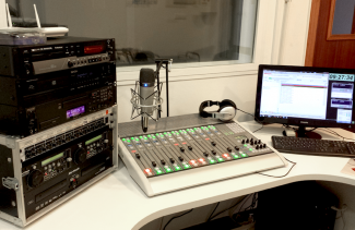 Radio Cantillana con AEQ Forum