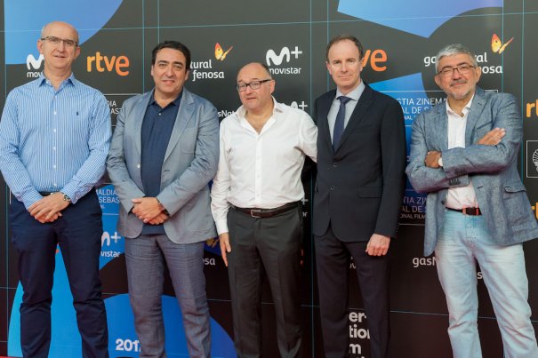 Alejandro Vega director RTVE Digital; Juan Manuel Hidalgo, director de La 2; José Luis Rebordinos, director del festival de San Sebastián; Toni Sevilla, director de Contenidos, Canales y Producción de Programas de TVE; y Fernando López Puig, Director de Cine y Ficción de TVE