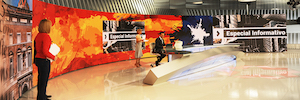 An impressive Unilumin curved LED screen fills the new Telemadrid news set with images