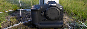 Llega la nueva Canon EOS R3, una cámara sin espejo con sensor de 24,1 megapíxeles capaz de captar vídeo 6k a 30p