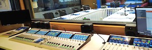 Blu Radio in Colombia updates its facilities with the RX2 and SX2 DHD consoles