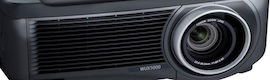 Canon añade el proyector XEED WUX5000 a su gama de proyectores para instalaciones