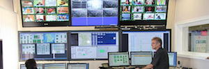 La sala de control más alta de Alemania gestiona las señales de radio y televisión con Eyevis