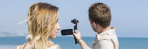 Osmo+: DJI integrates a zoom lens into its stabilized portable camera