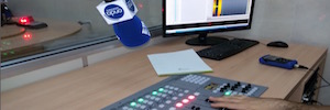 L'Université Francisco de Vitoria renouvelle l'équipement de ses studios de radio à Madrid