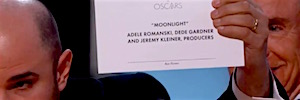 ‘Moonlight’ gana el Óscar a la mejor película tras un esperpéntico final de la ceremonia