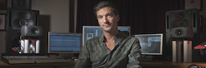 El productor de U2, Andy Barlow, confía en la excelencia de los monitores Genelec