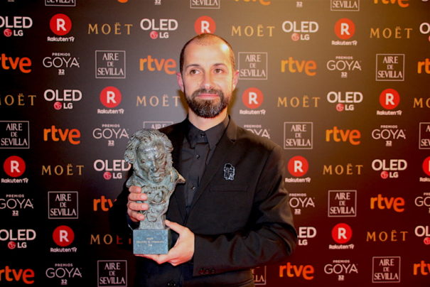 Javier Agirre gana su primer Goya en dirección de foto con una apuesta valiente: 'Handia'