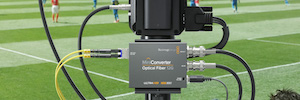 Blackmagic Mini Converter Optical Fiber 12G: convertir SDI a fibra usando cables de hasta 16 kilómetros