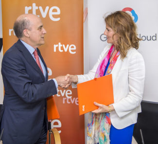 Enrique Alejo y Fuencisla Clemares. Proyecto Journalism Innovation HUB de RTVE suma a su actividad a Google