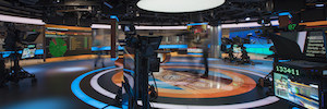 Bloomberg Television administra la red de producción IP en su nueva sede en Londres con Apstra