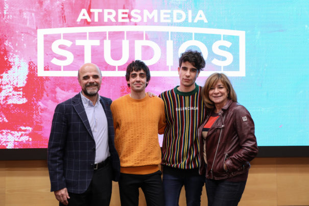 Los Javis en Atresmedia Studios