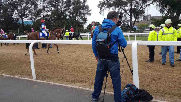 South African Horse Racing con LiveU