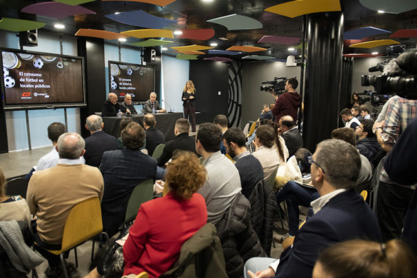 Presentación 'Estudio del consumo de fútbol en locales públicos'