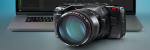 Blackmagic Design rebaja el precio de la Pocket Cinema Camera 6K a la par que mejora su software