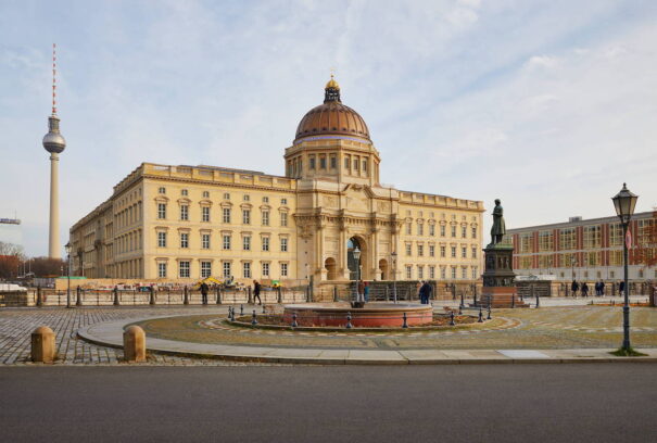 Westfassade (Foto: Christoph Musiol)