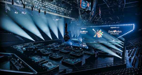 Set up escenario de Eurovisión 2021 . (Foto: Nathan Reinds / NPO NOS AVROTROS)