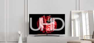 UHD テレビ