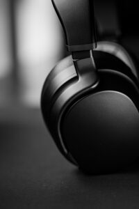 Podcast - España - Podcasting - Auriculares