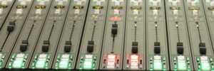 Radio Utiel deja atrás el mundo analógico con las consolas Forum Split de AEQ