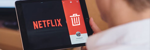 La mano dura de Netflix contra el uso compartido de contraseñas le cuesta en España un millón de suscriptores