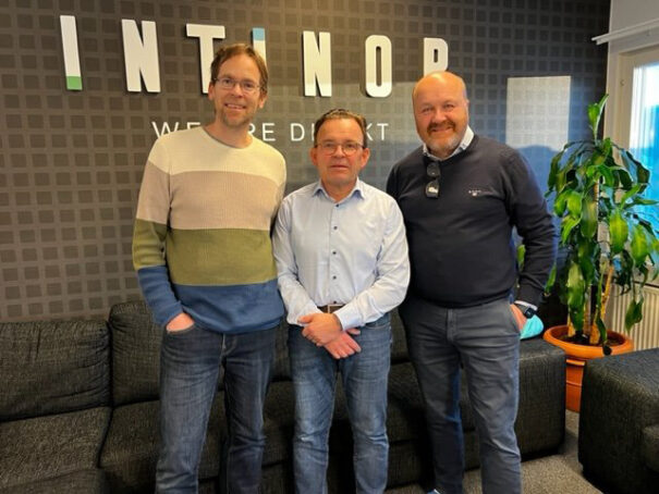 Roland Axelsson, Peter Renkel y Fredrik Jonsson (Intinor)
