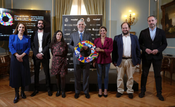 De izquierda a derecha: Ana Patricia Severino, Consejera de Cultura de la Embajada de Portugal, Víctor Herreruela, Coordinador de la Unidad Técnica de Ibermedia, Bea Bartolomé, Directora de los Premios Quirino, João Mira Gomes, Embajador de Portugal, Pablo Conde, director de Moda, Hábitat e Industrias Culturales de ICEX y Camilo Vázquez, Vocal asesor de la Directora General del ICAA