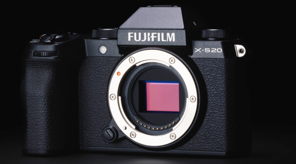 Fujifilm X-S20