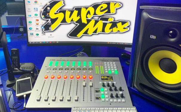 AEQ - Capitol - Supermix FM
