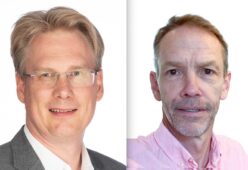 Michael Lantz (izda.) y Joe Foster (dcha.)