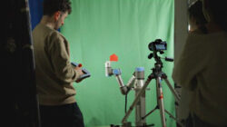 Universal Robots - Cortometraje animación IA Wet Love