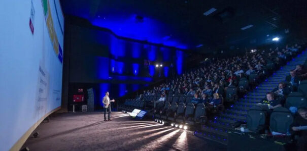 Cinesa - Ramón Biarnés - Plataformas - Cines - Sala